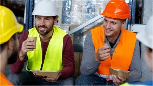 El impacto de los programas de alimentación corporativa en la retención del talento clave en el sector industrial